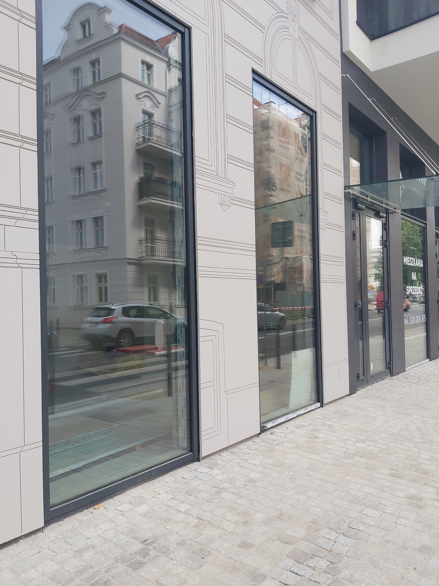 Zdjęcie ogłoszenia