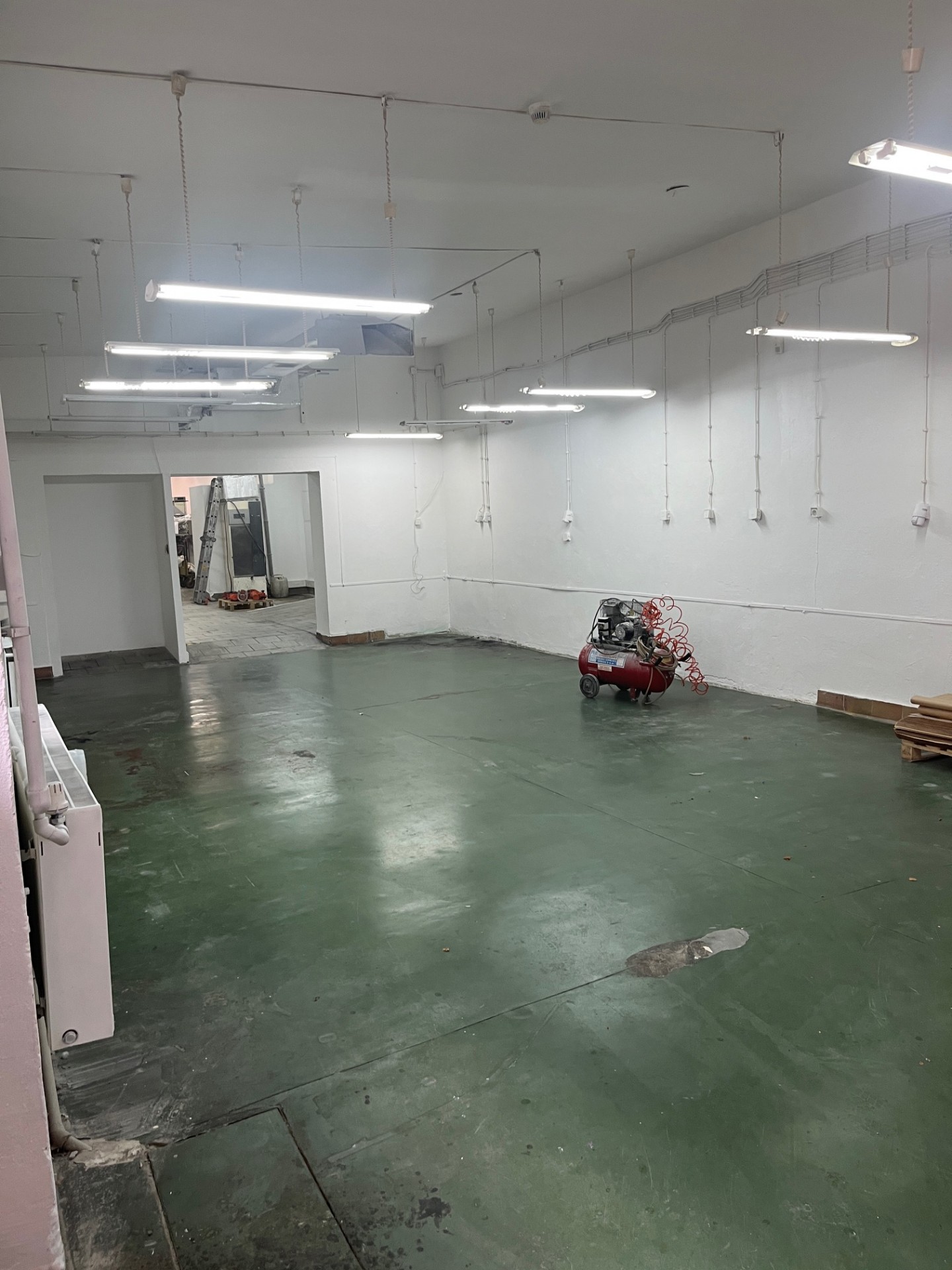 Zdjęcie ogłoszenia