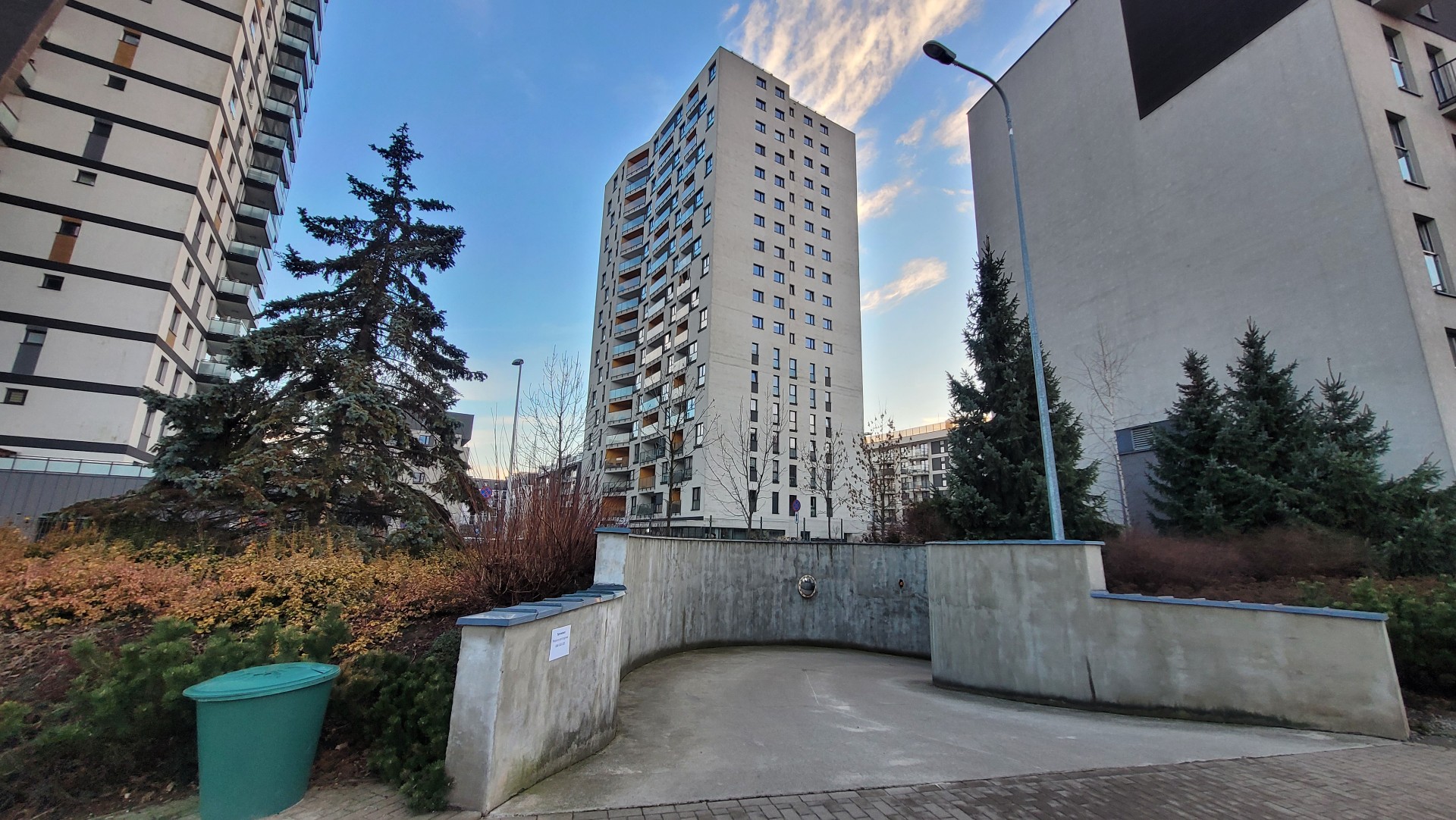 Zdjęcie ogłoszenia