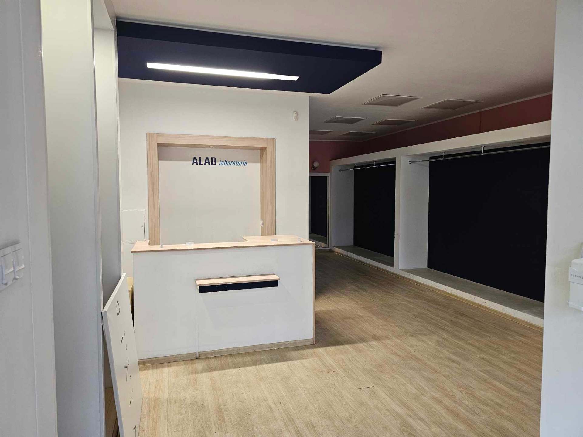 Zdjęcie ogłoszenia