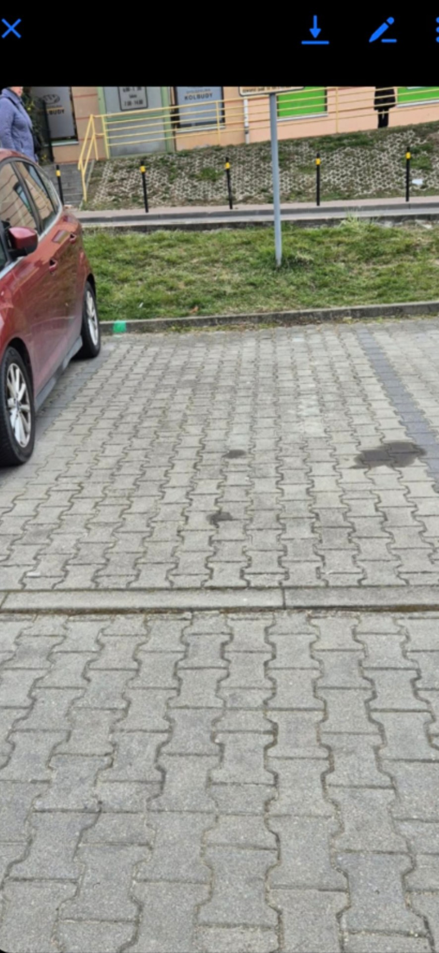 Zdjęcie ogłoszenia